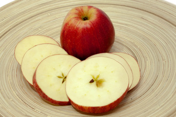 red apple and slices