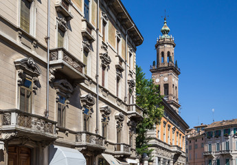 Fototapeta na wymiar medieval street in old town of Parma, Italy