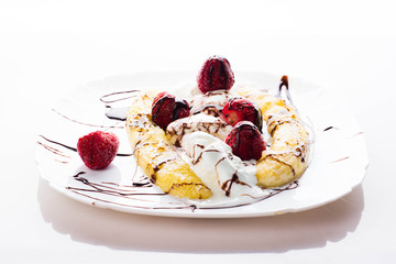 Banana split dessert
