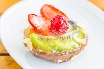 Fruit tart
