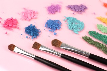 Rainbow crushed eyeshadow and professional make-up brush