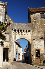 Porte de la Ville de La Roche Posay - obrazy, fototapety, plakaty