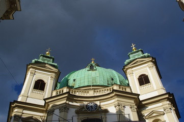 Fototapeta na wymiar Peterskirche in Wien 1
