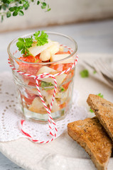 Spargelsalat, Tomaten, Vollkorntoast