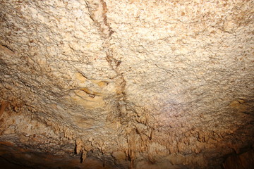 Nullarbor caves