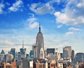 Fototapeta na wymiar Wonderful view of Manhattan Skyscrapers with beautiful sky color