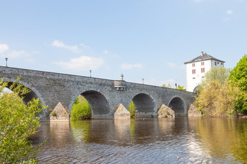 Fototapeta na wymiar Brücke über die Lahn bei Limburg