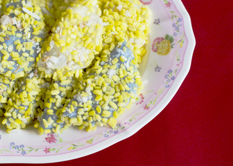 mock bean pods, mung bean rice-crepe Thai sweetmeat foods
