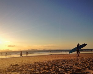 surf in byron bay