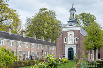 Fototapeta na wymiar Chapel in a Dutch beguinage