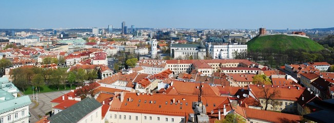 Naklejka na ściany i meble Centrum starego miasta w Wilnie na Litwie Europejska