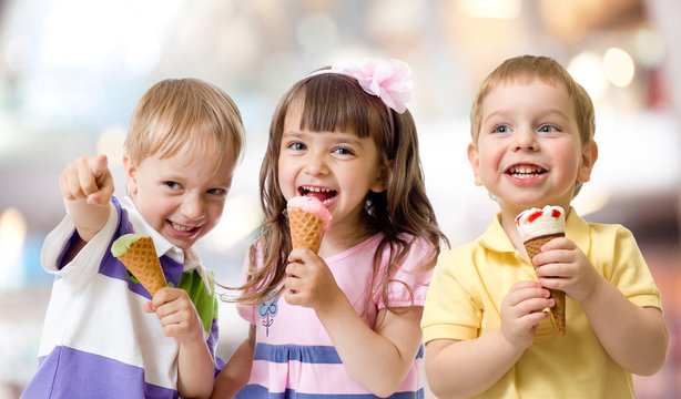 Naklejki funny children group kidding with ice cream on party
