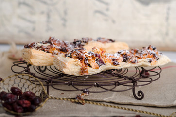 Blätterteigriegel mit Cranberries