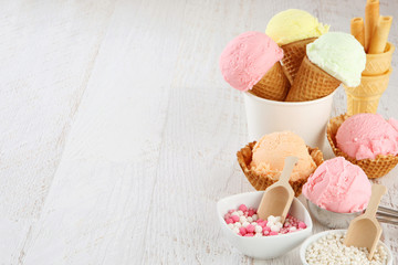 ice cream - 64066908