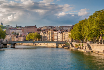 Obraz premium Quai de Saône à Lyon