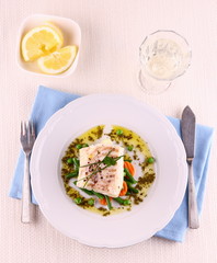 Cod Fillet with green beans, peas, parsley, wine