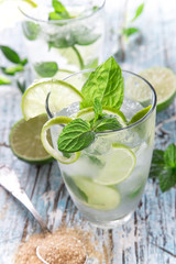fresh mojito drink