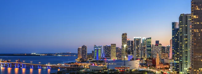 Crédence de cuisine en verre imprimé Amérique centrale Vue panoramique sur Miami