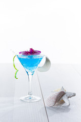 Molecular mixology - Cocktail with caviar
