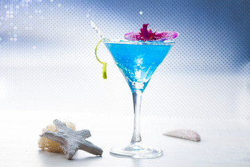 Molecular mixology - Cocktail with caviar