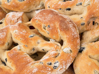 Französische Oliven-Brezel aus Frankreich