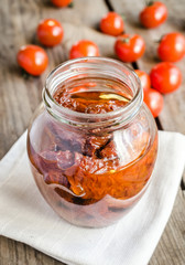 Sun dried and fresh tomatoes