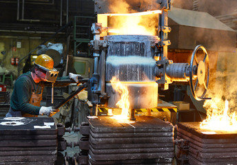 Industriearbeiter Giesserei // foundry industry employees