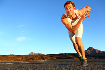 Sprinting man running