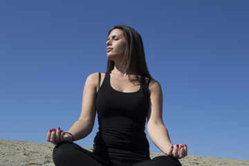 Fototapeta na wymiar Woman - yoga - beach - meditation - healthy lifestyle