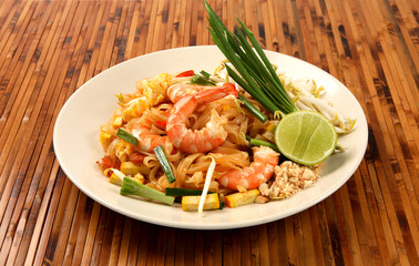 Thai food, Pad thai, Thai style noodles
