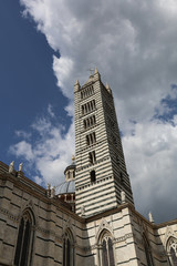 Architecture of Italy. Siena - largest tourist center
