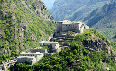 Fototapeta na wymiar Forte di Bard - Valle d'Aosta
