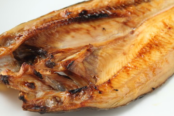 これは旨い　アジの塩焼き