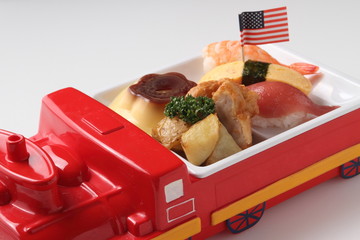 お子様ランチ　汽車ポッポ