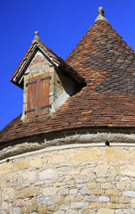 lucarne de toit ancienne