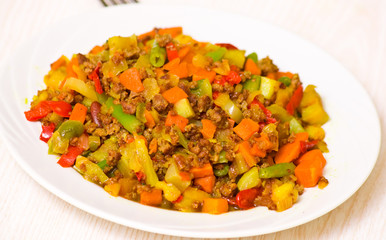 minced meat with mixed vegetables