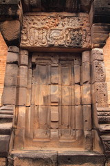 castle door at Wat sa kam phaeng yai castle
