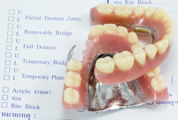order denture for dental lab with dentures