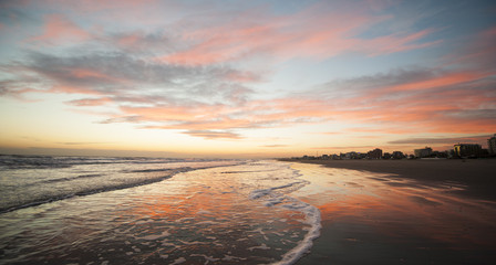 Sunset on the beach - obrazy, fototapety, plakaty