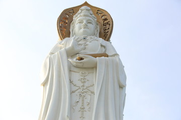 kwan-yin statue in hainan island 