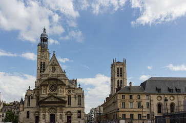 Fototapeta na wymiar Parigi, Kościół Saint Etienne du Mont