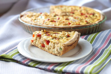 Chicken tart with paprika and goat cheese