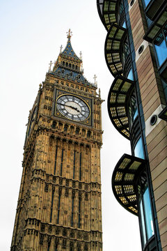 The Big Ben Clock Tower: Westminster, London