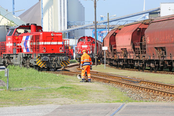 Güterbahn im Hafen