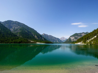 Fototapeta na wymiar Plansse lake and Alps mountain, Austria