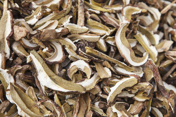 funghi secchi affettati