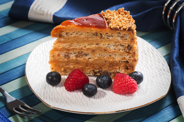 Cake with blueberries and raspberries