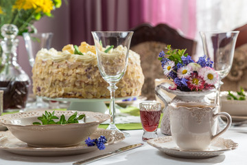 Beautifully decorated table with cake