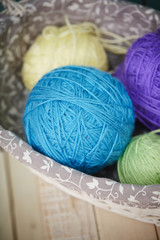 natural coloured balls