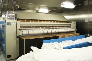 Papier Peint photo Bâtiment industriel Machine à repasser commerciale
